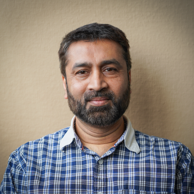 Alam Khan - Headshot